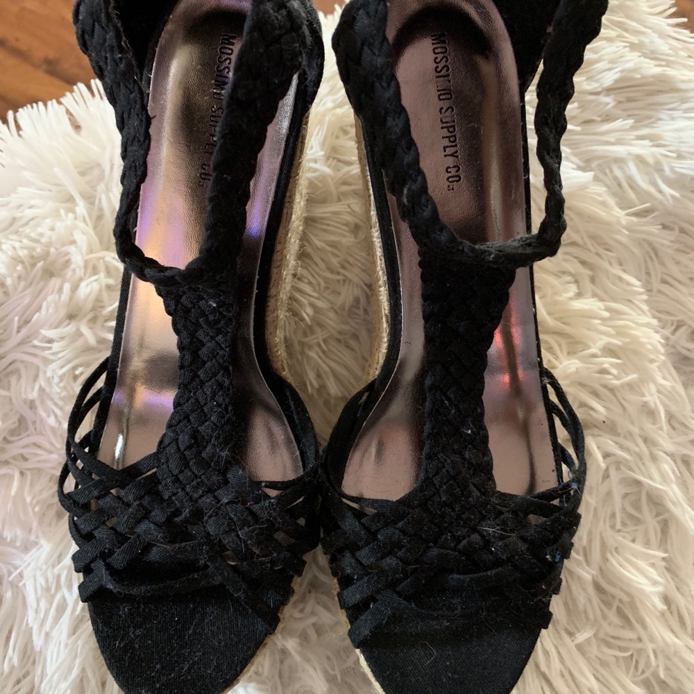 Mossimo Supply Co Black Wedge - EUC
